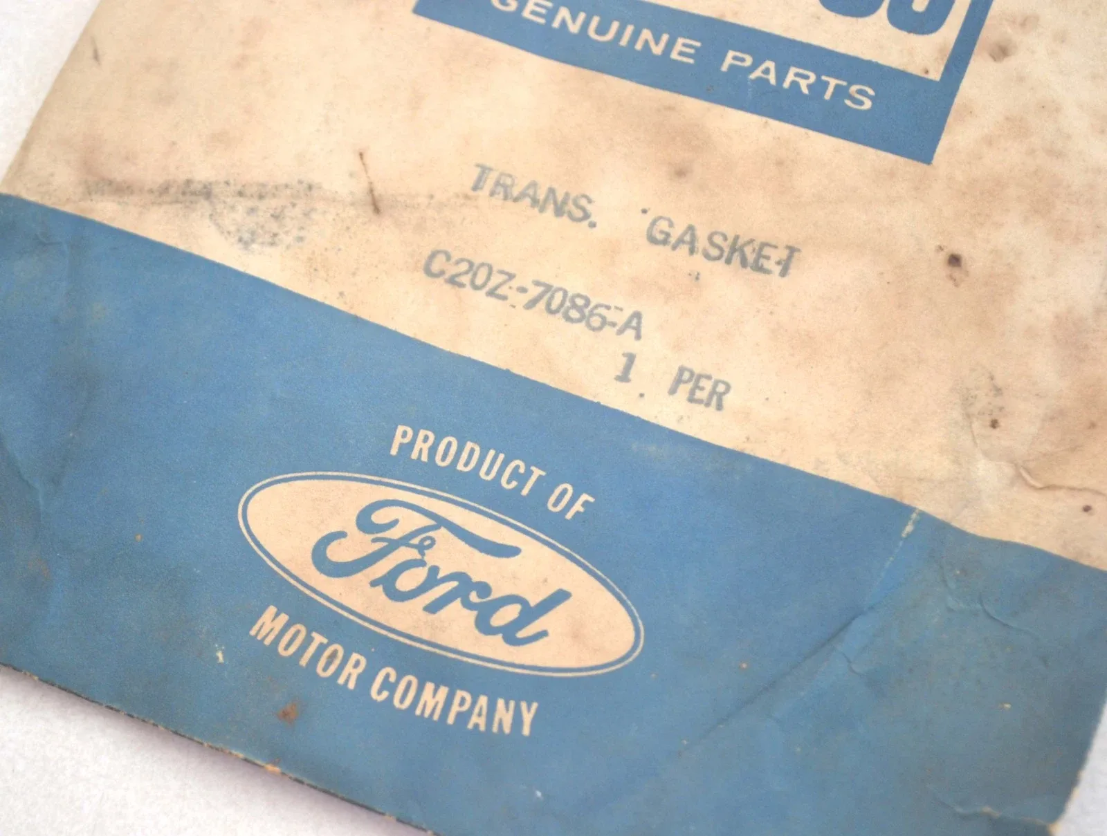 NOS 1962-1967 Ford 3-Speed Transmission Extension Housing Gasket, C2OZ-7086-A image 4