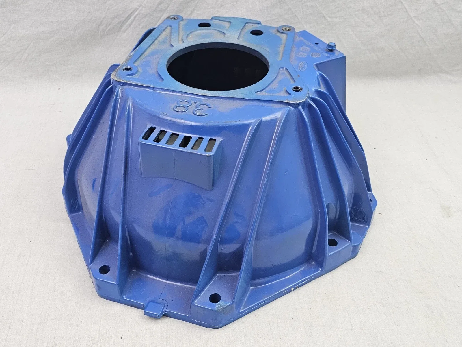 NEW 1994-2000 FORD MUSTANG 3.8 RF-F6ZR-6394-AC TRANSMISSION BELL HOUSING image 3
