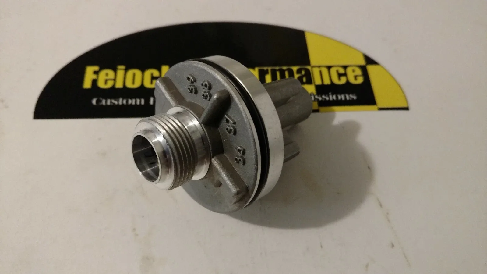 GM NP833 Speedometer Gear Housing - 3 Series For Use With 34 Thru 39 Tooth Gears