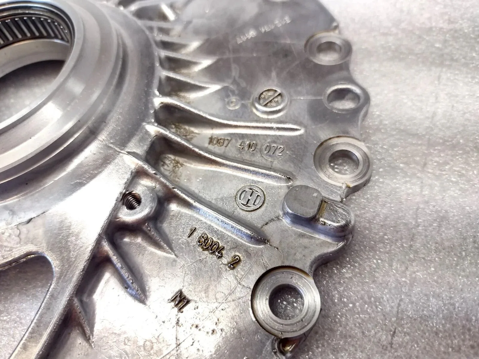 Audi 8HP55A Oil Pump Front Cover Cast 1087410072 image 2