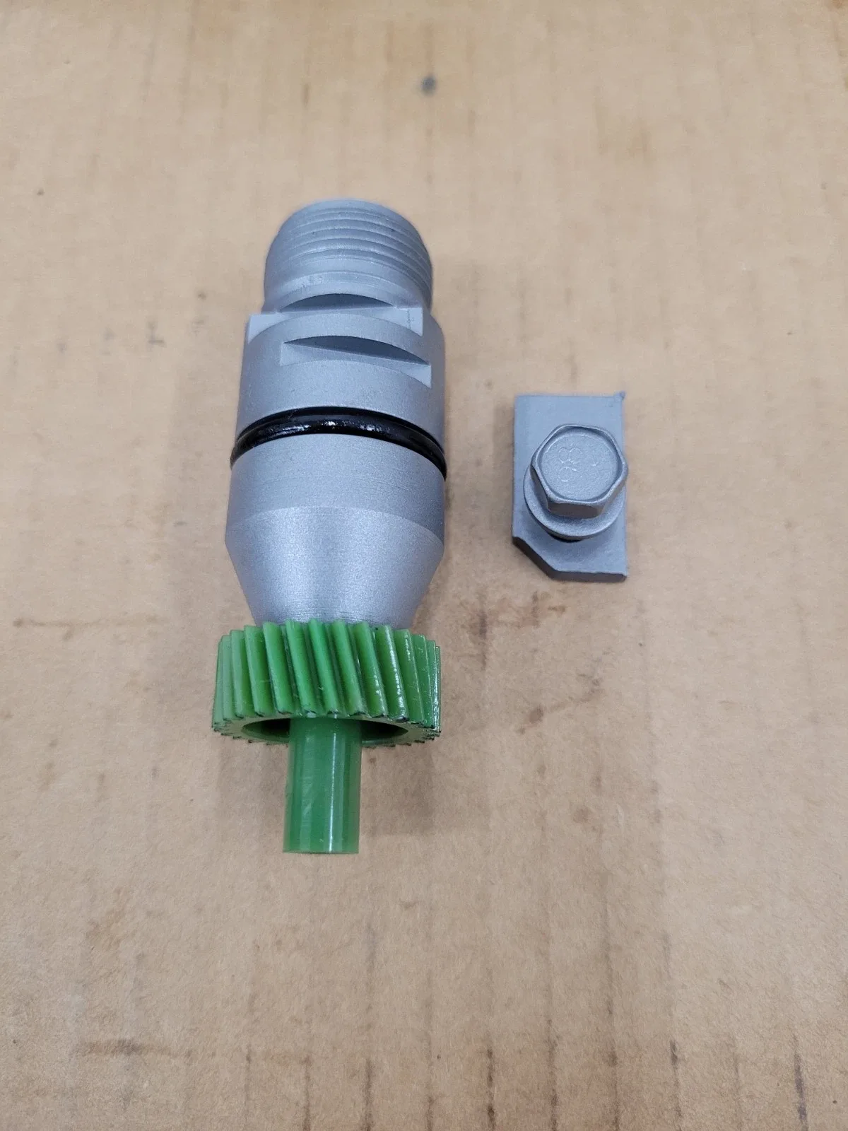 GM 200-4R 2004R SPEEDOMETER GEAR & HOUSING 29 TOOTH image 2
