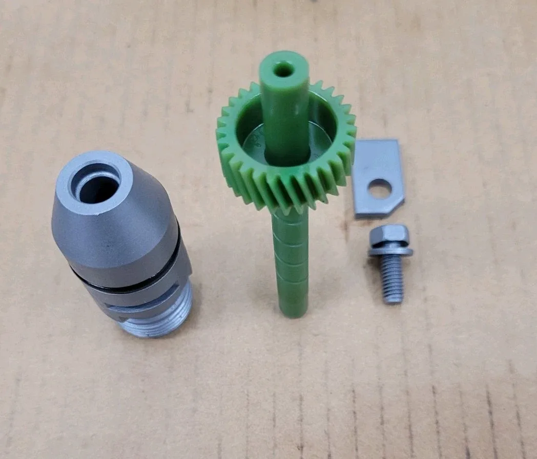 GM 200-4R 2004R SPEEDOMETER GEAR & HOUSING 29 TOOTH image 4