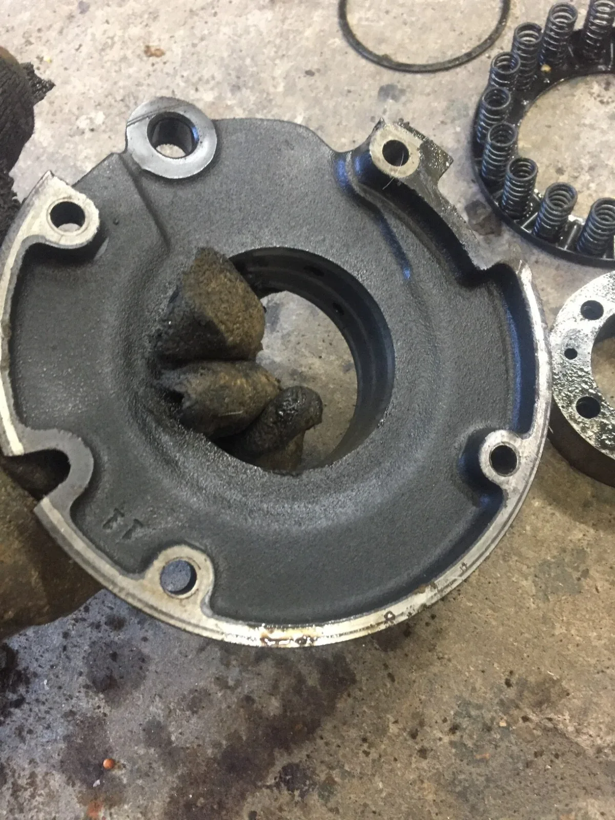 1978-1979 Ford Truck C6 Transmission Oil Pump Support Clutch image 2