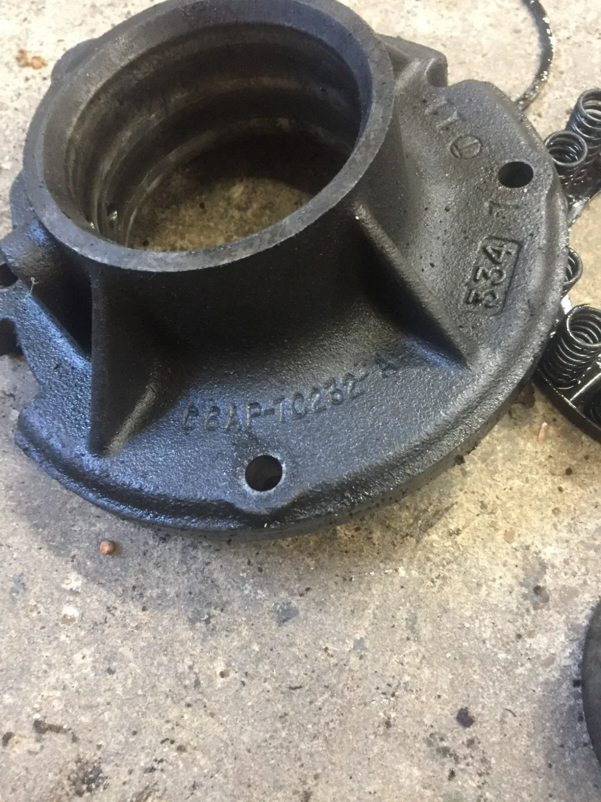 1978-1979 Ford Truck C6 Transmission Oil Pump Support Clutch image 3