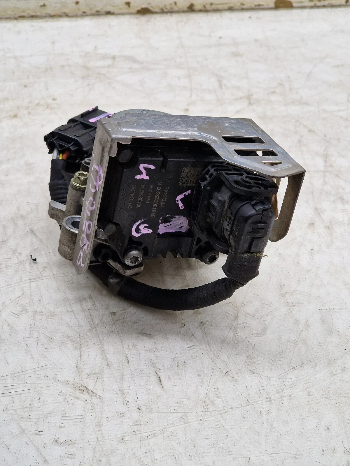 2019-2021 Genesis G70 AWD Transmission Oil Pump - OEM image 4