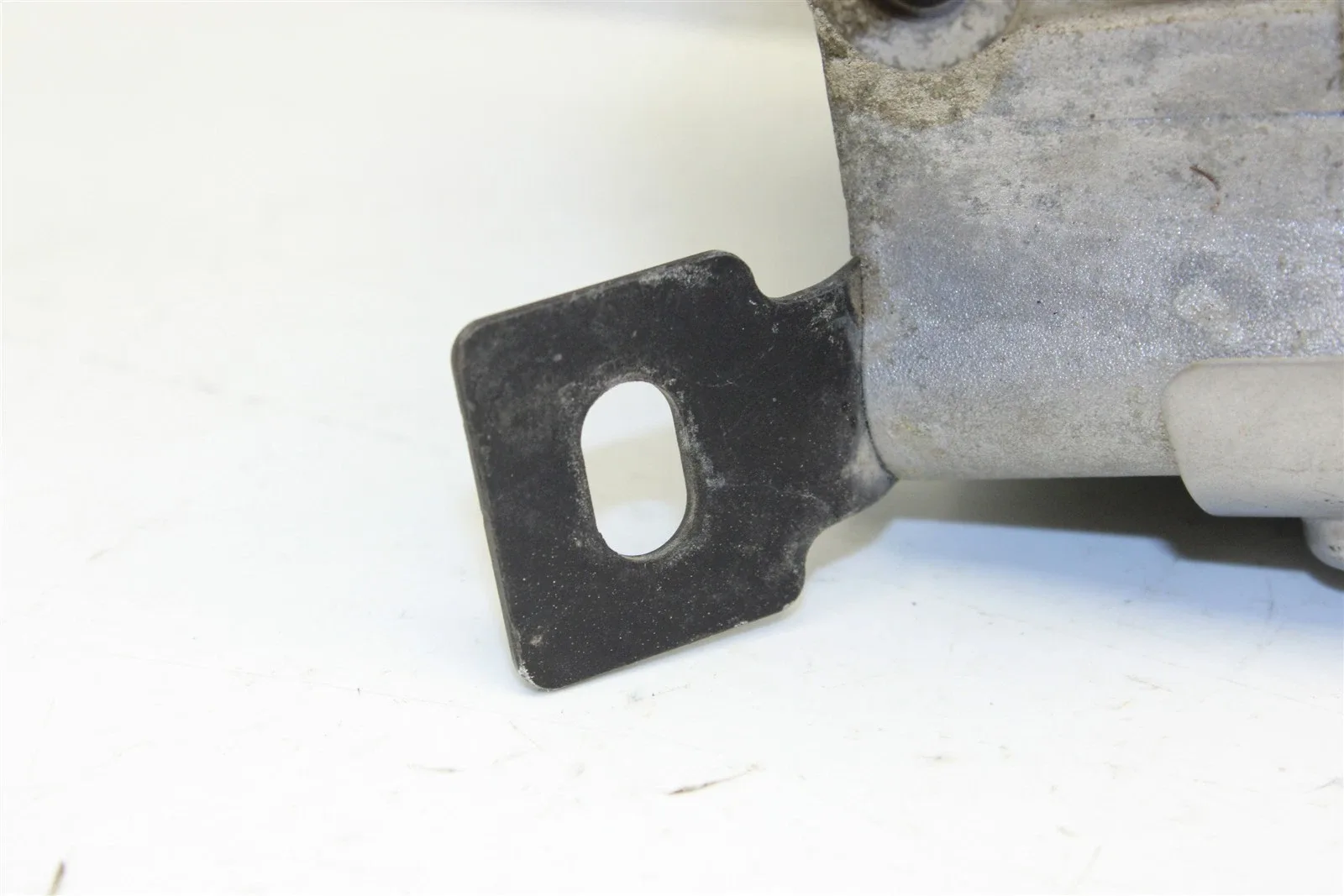 2018-2023 Kia Stinger Transmission Oil Pump Actuator 46110-47610 image 2