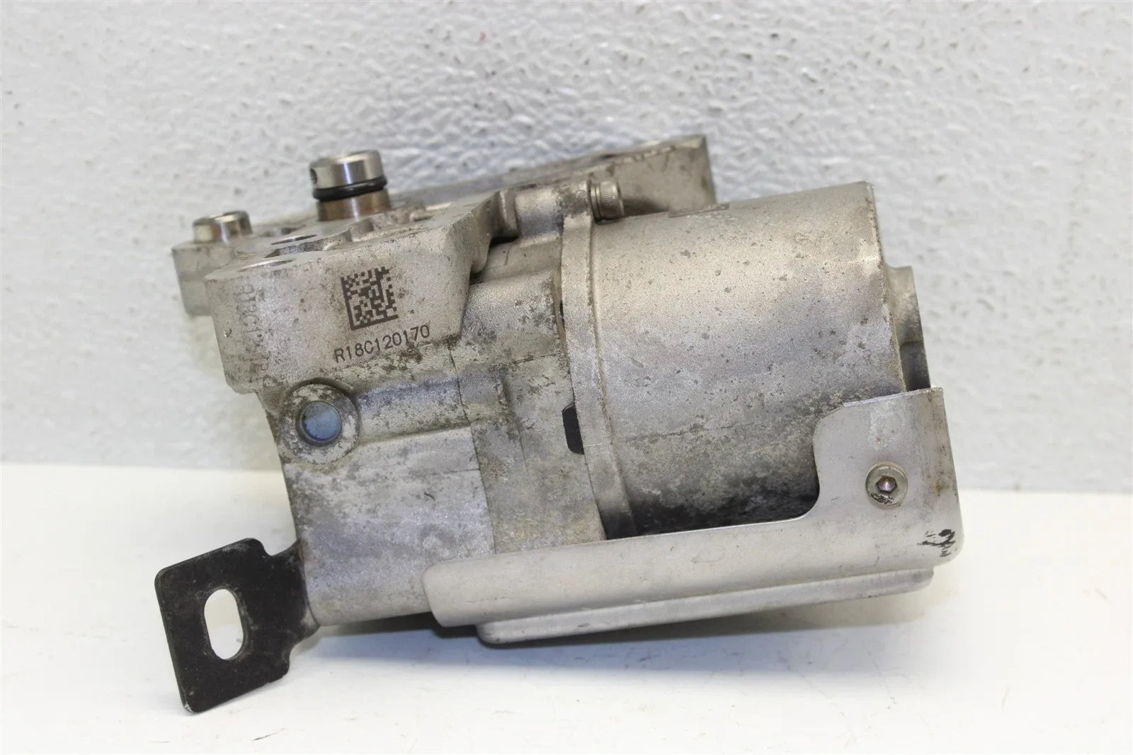 2018-2023 Kia Stinger Transmission Oil Pump Actuator 46110-47610