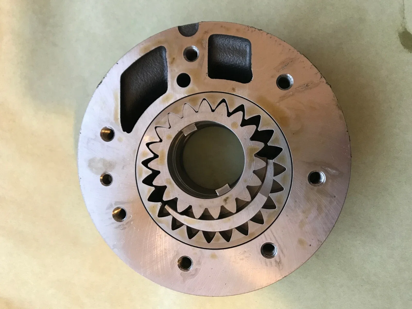 Mercedes-Benz E350 W212 7G-Tronic Transmission Oil Pump OEM image 2