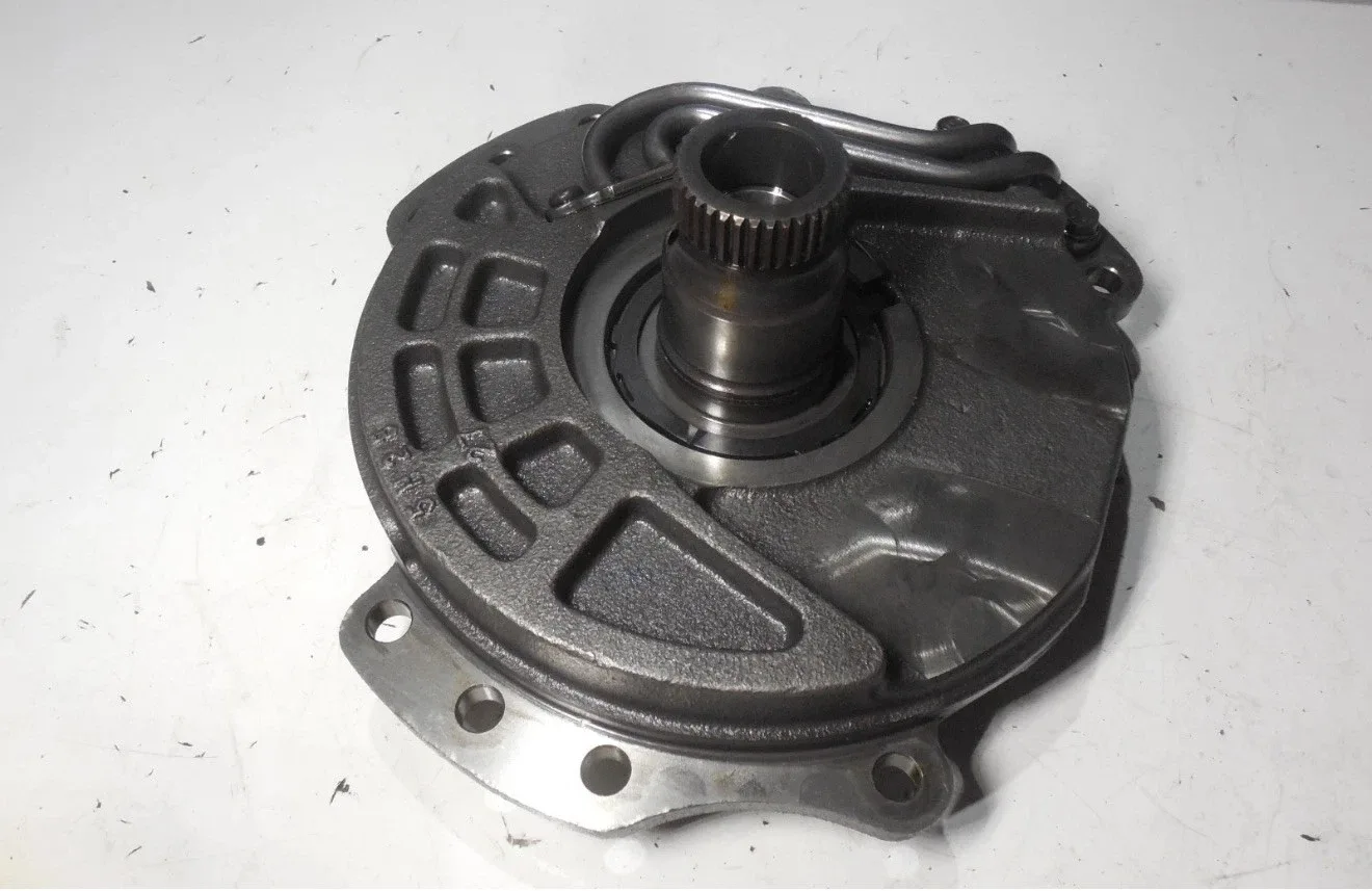 2013-2016 Buick Enclave Chevy Traverse GMC Acadia Cadillac SRX Transmission Oil Pump (Stator Support) image 3