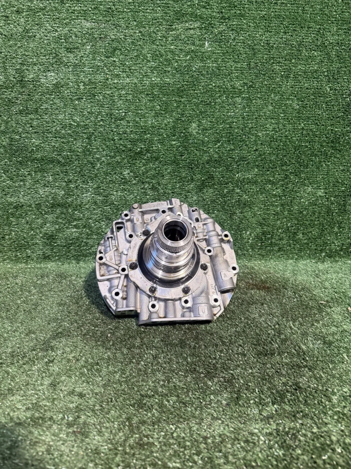 Automatic Oil Pump 6L40 6L45 6L50 GA6L45R image 2