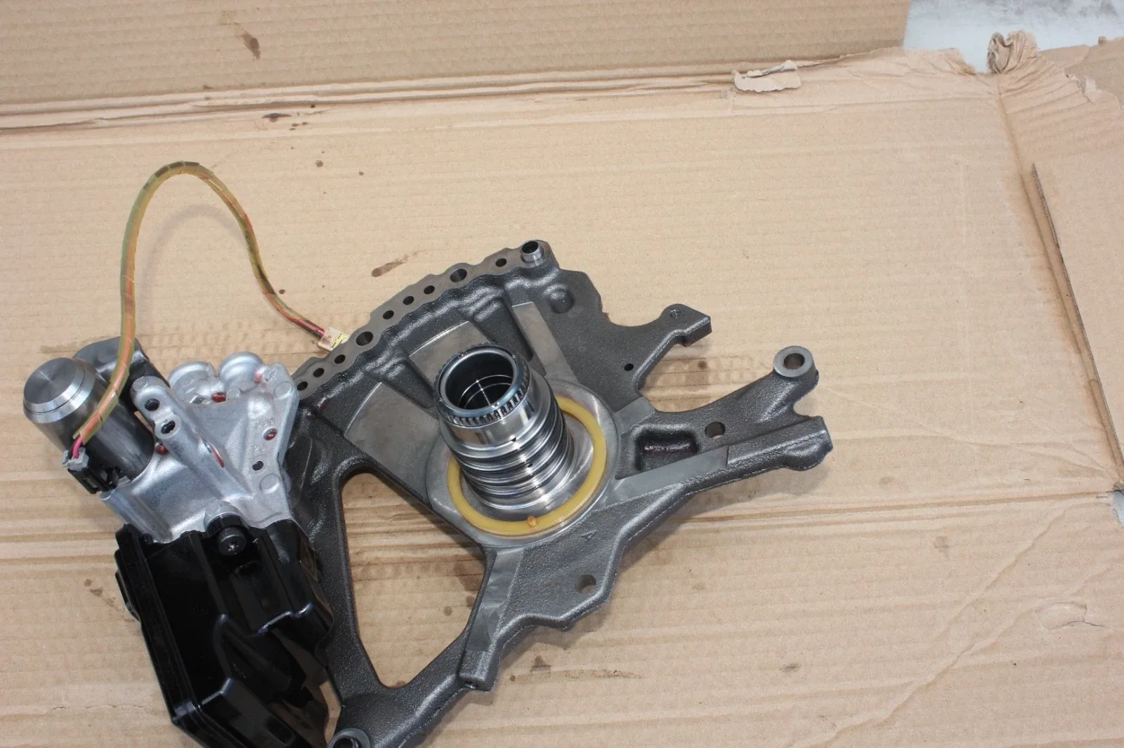 2020-2022 Toyota Highlander (UA80F) Complete Transmission Oil Pump - UA80F image 3