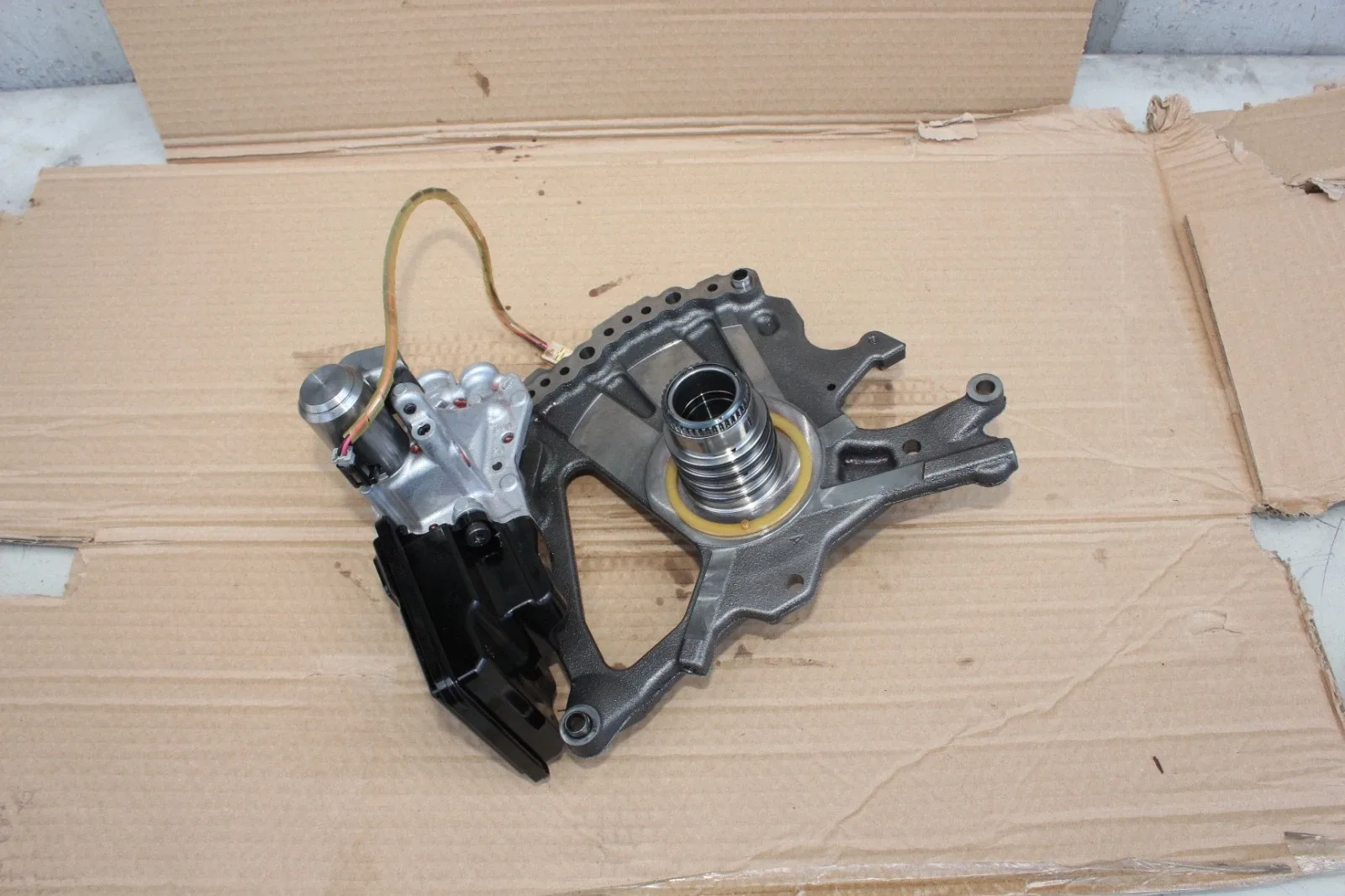 2020-2022 Toyota Highlander (UA80F) Complete Transmission Oil Pump - UA80F image 4
