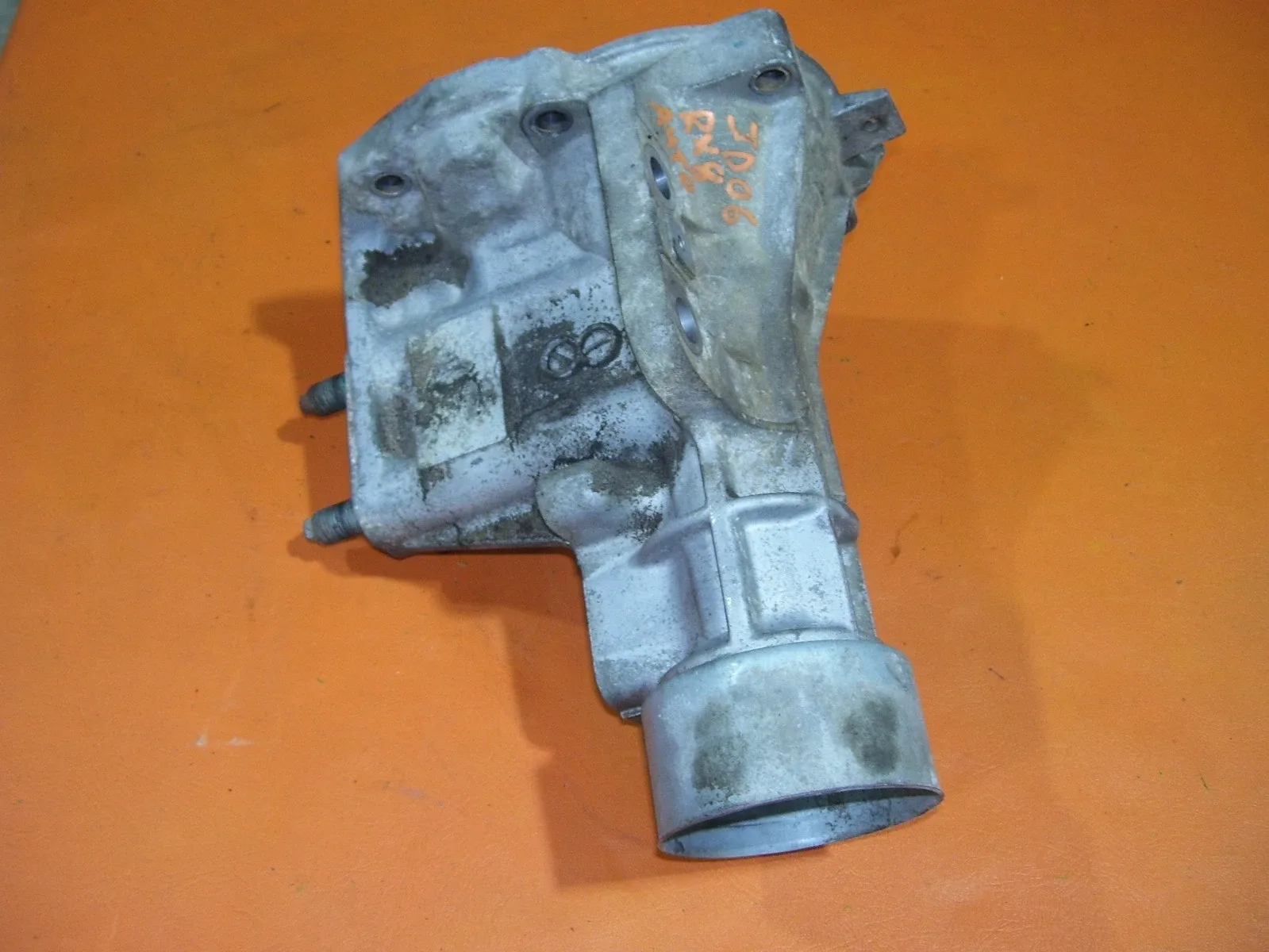 2006 Mazda RX-8 Automatic Transmission Rear Tailshaft Housing image 4
