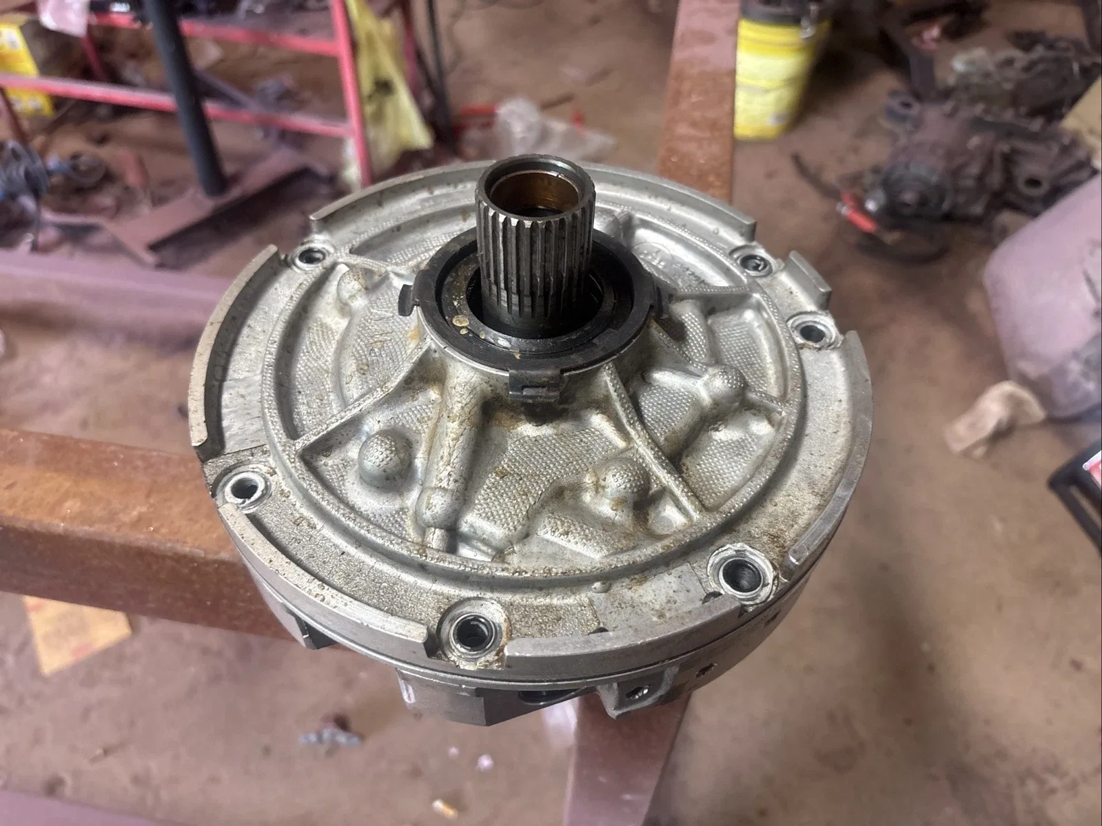Chevrolet 4L60E Oil Pump Assembly 24201073