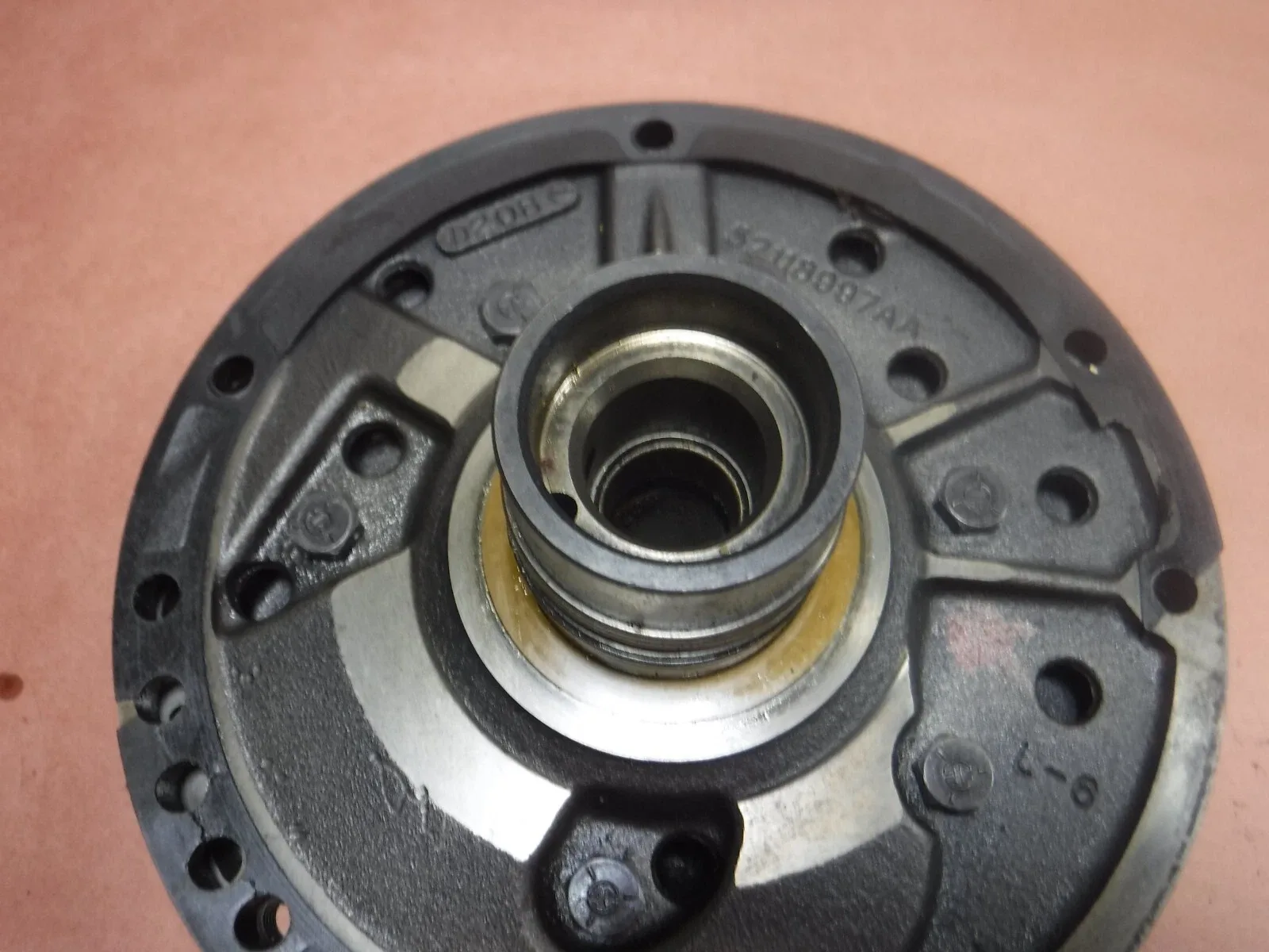 1998-2002 Jeep Wrangler 30RH/32RH Oil Pump Shaft Lock Up CORE 52118997AA image 3