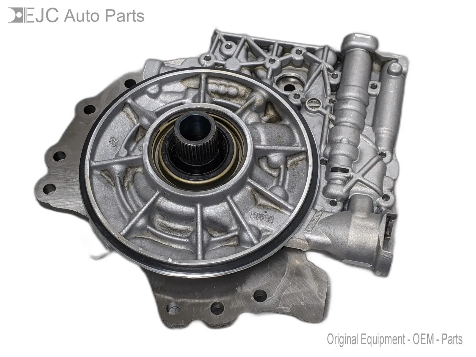 2013-2016 Lincoln MKZ Transmission Fluid Oil Pump 2.0L — 9L8P7P094BC