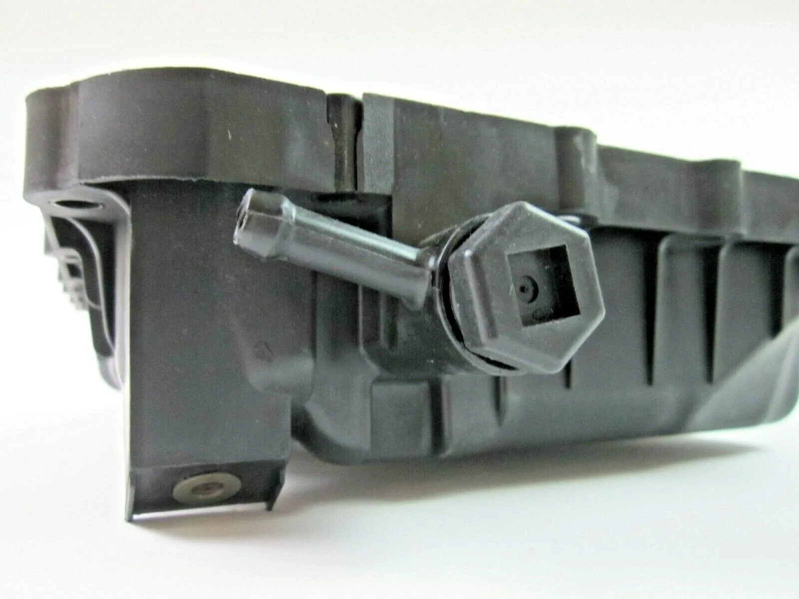 2011-2016 Sonata Tucson Veloster Forte Optima Valve Body Cover 45280-3B811 image 3