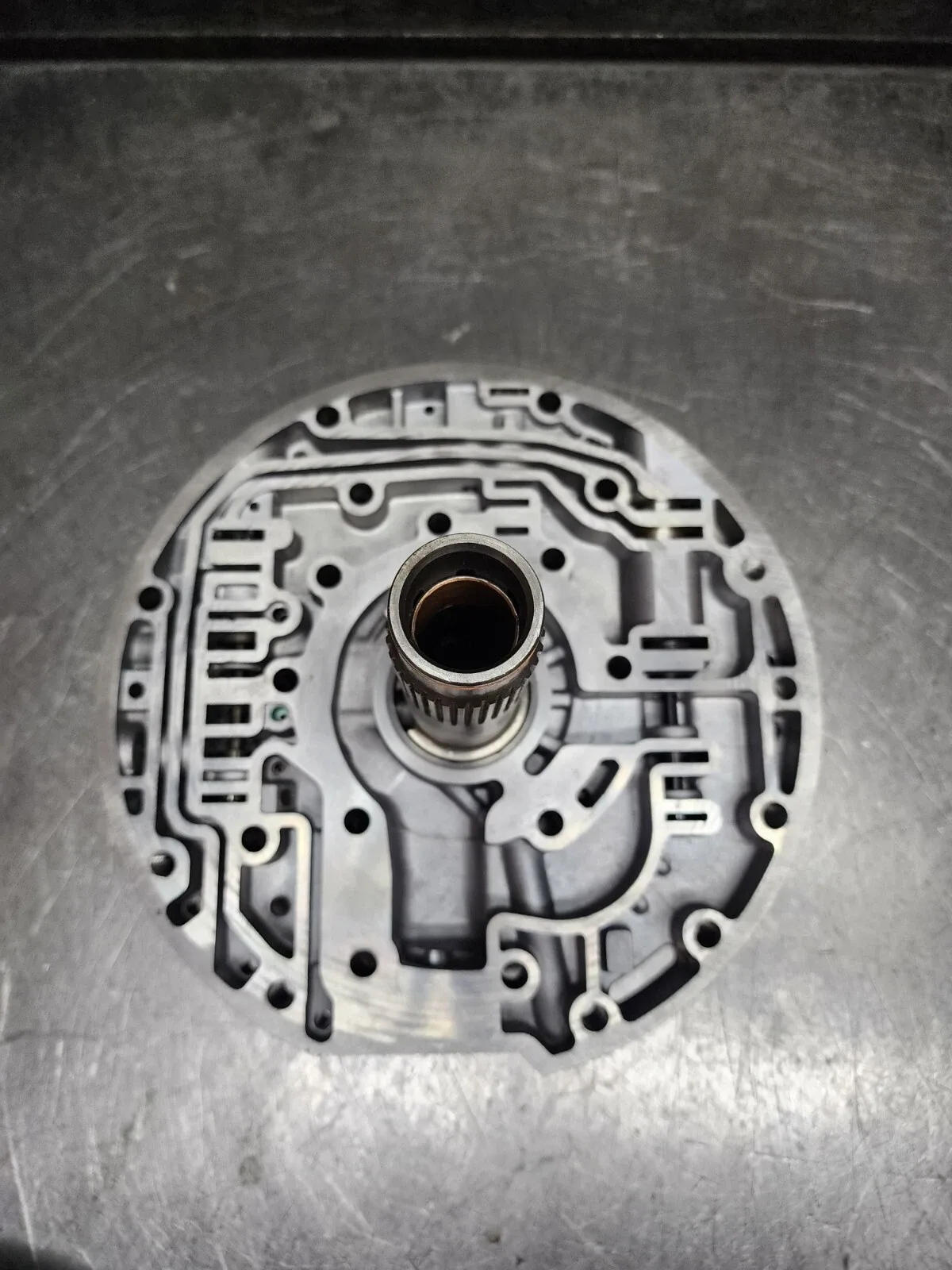 1998‑Up Ford E4OD / 4R100 Transmission Oil Pump RF-F81P image 3