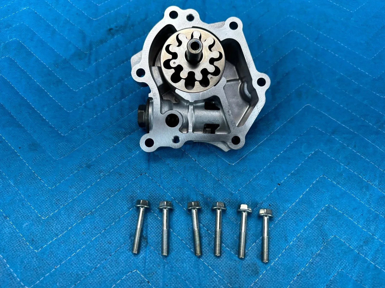 2018-2022 Lexus LS500 Torque Converter Oil Pump Body w/Gear - 35311-11020