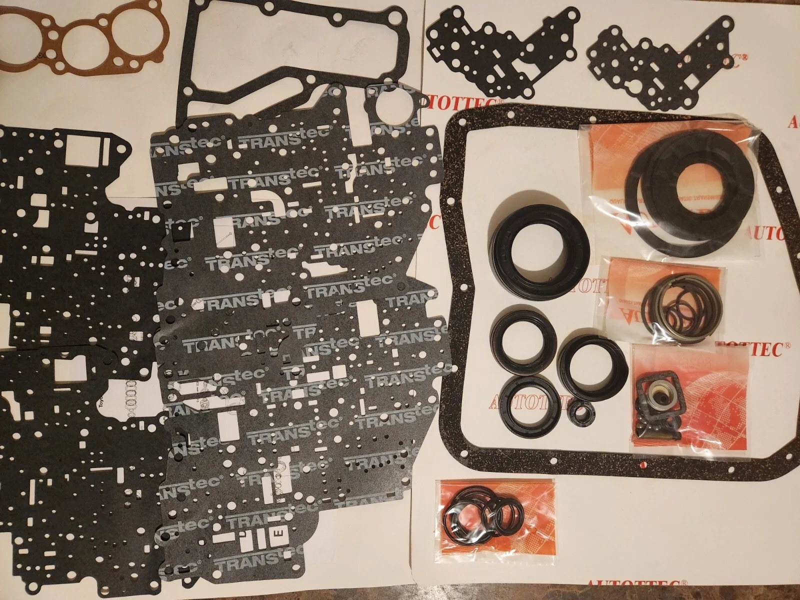 1994+ Toyota Camry, Lexus ES, Avalon, Sienna A541E Gasket Set – MPN 87002B image 2