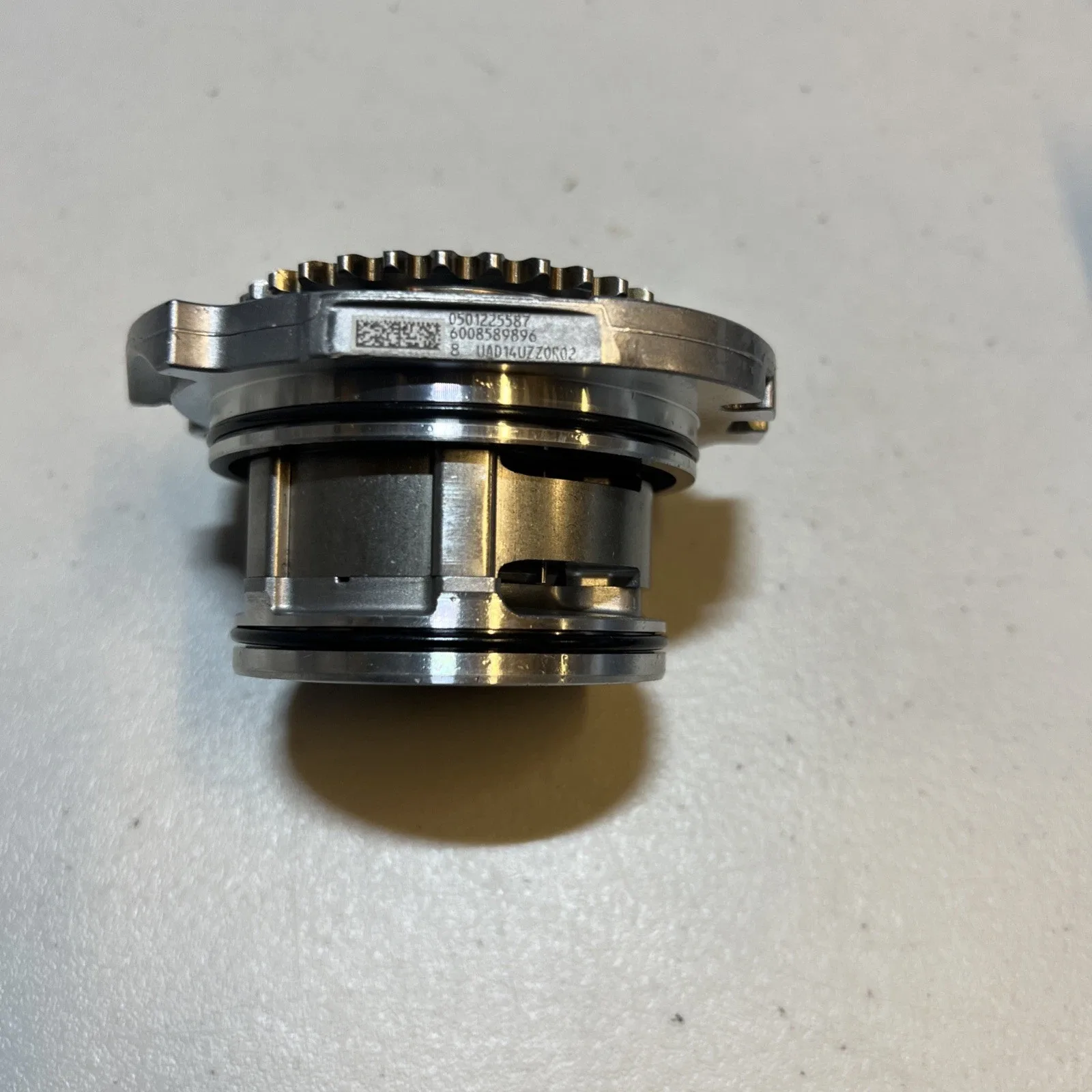OEM ZF 8HP45/8HP75/8HP90/8HP95 Rotary Chain-Driven Oil Pump 0501225587