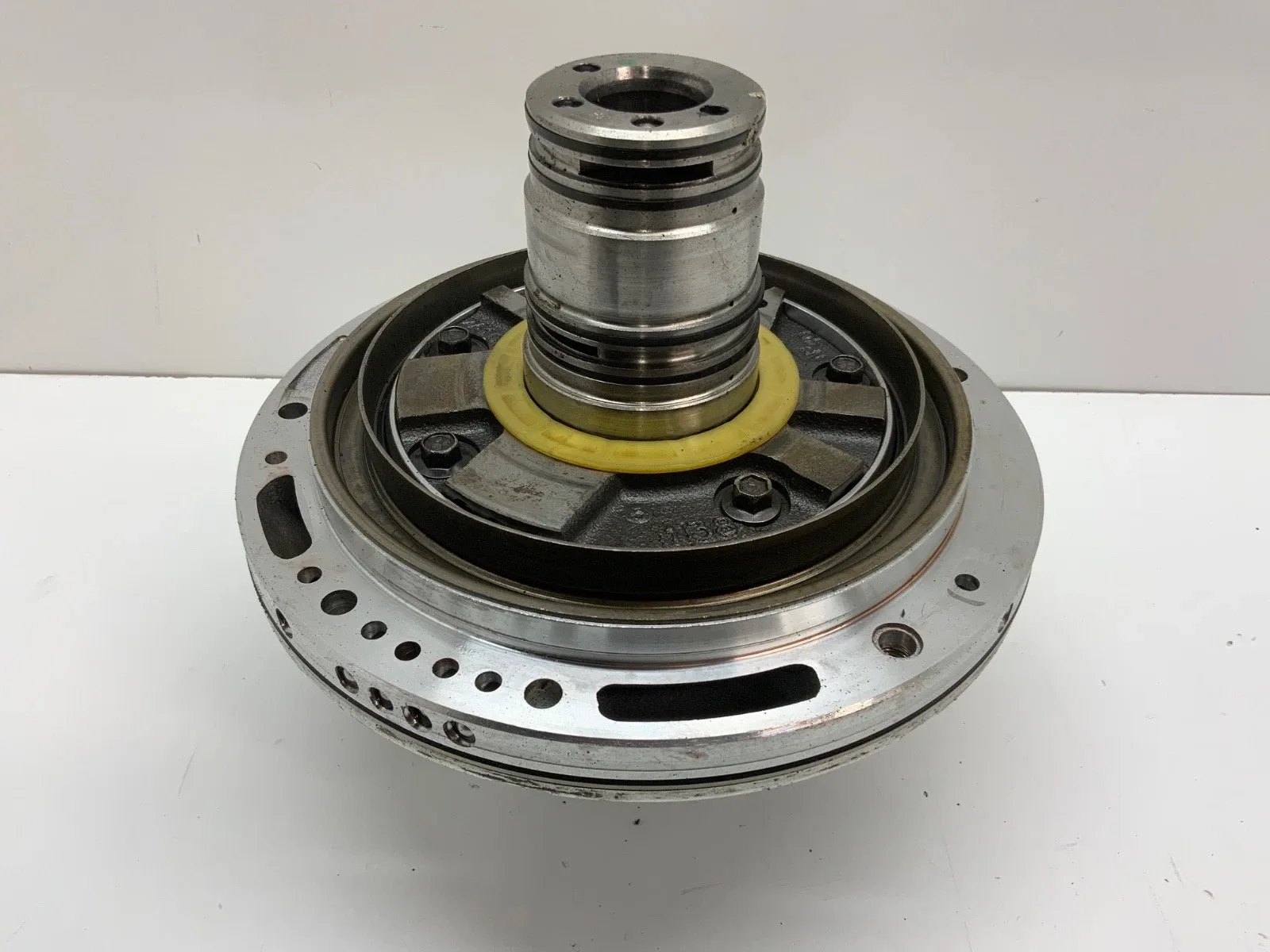 2004-2008 Ford 4R70W/4R70E/4R75W/4R75E Oil Pump Assembly RF-3L3P-7A105-AA image 3