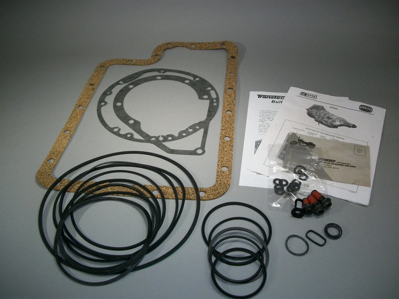 1989-1998 Ford F150/F250/F350/E150 E40D Master Gasket Kit K8700-S