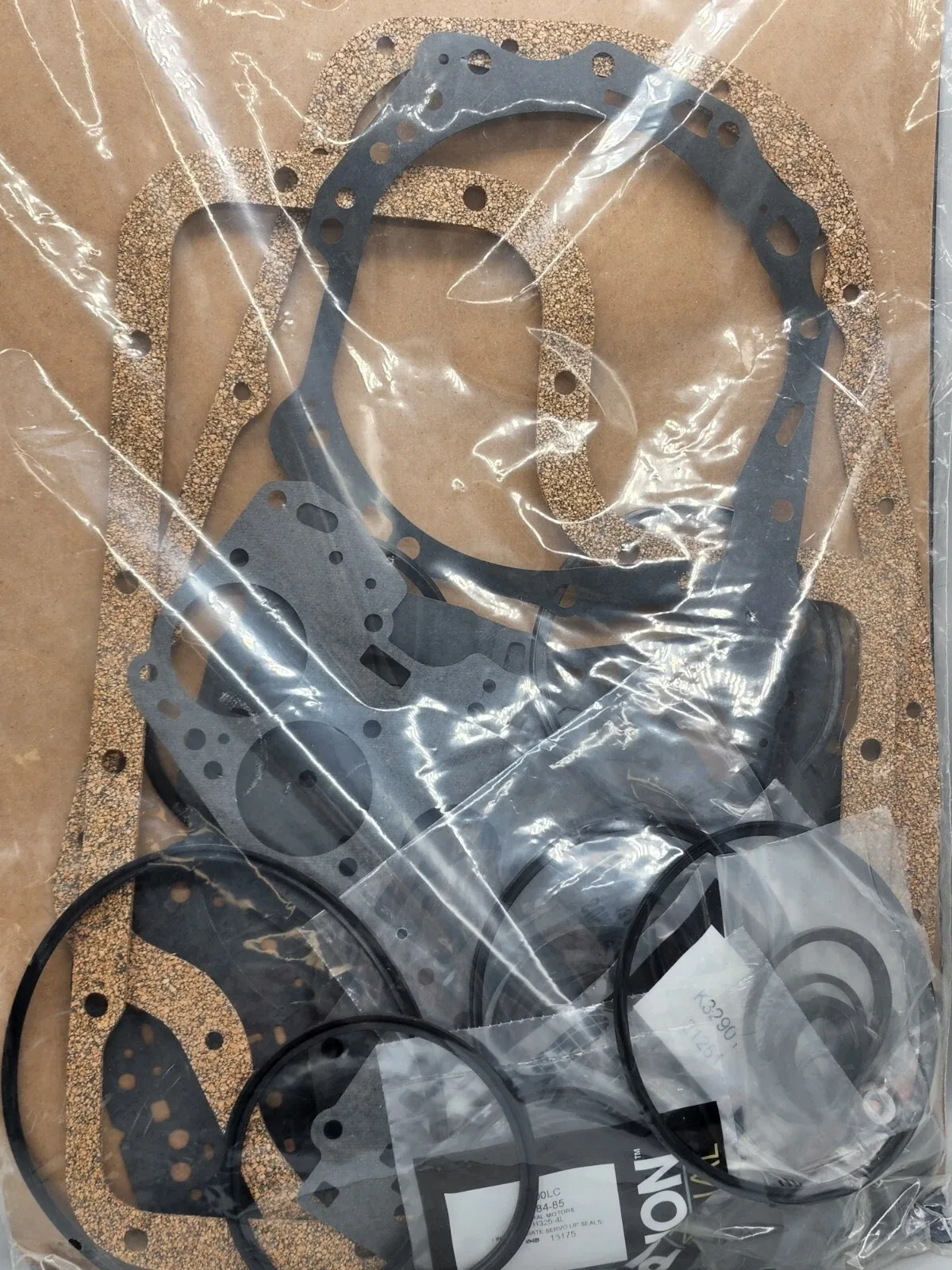 1982-1985 GM TH325-4L Transmission Overhaul Kit KP32900LC image 3