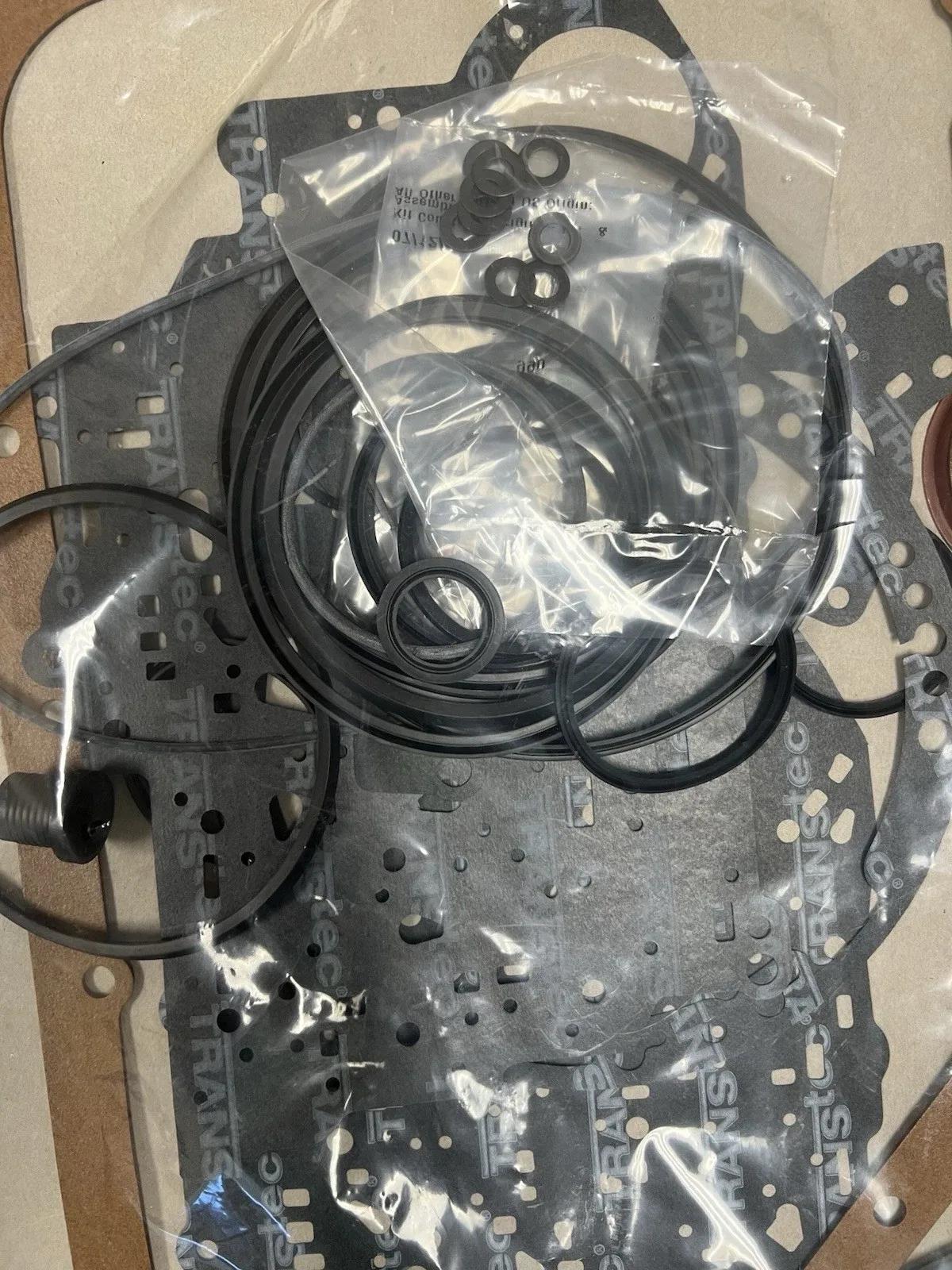 1981-1990 GM 200-4R Transtec Gasket & Seal Kit K45900R image 2
