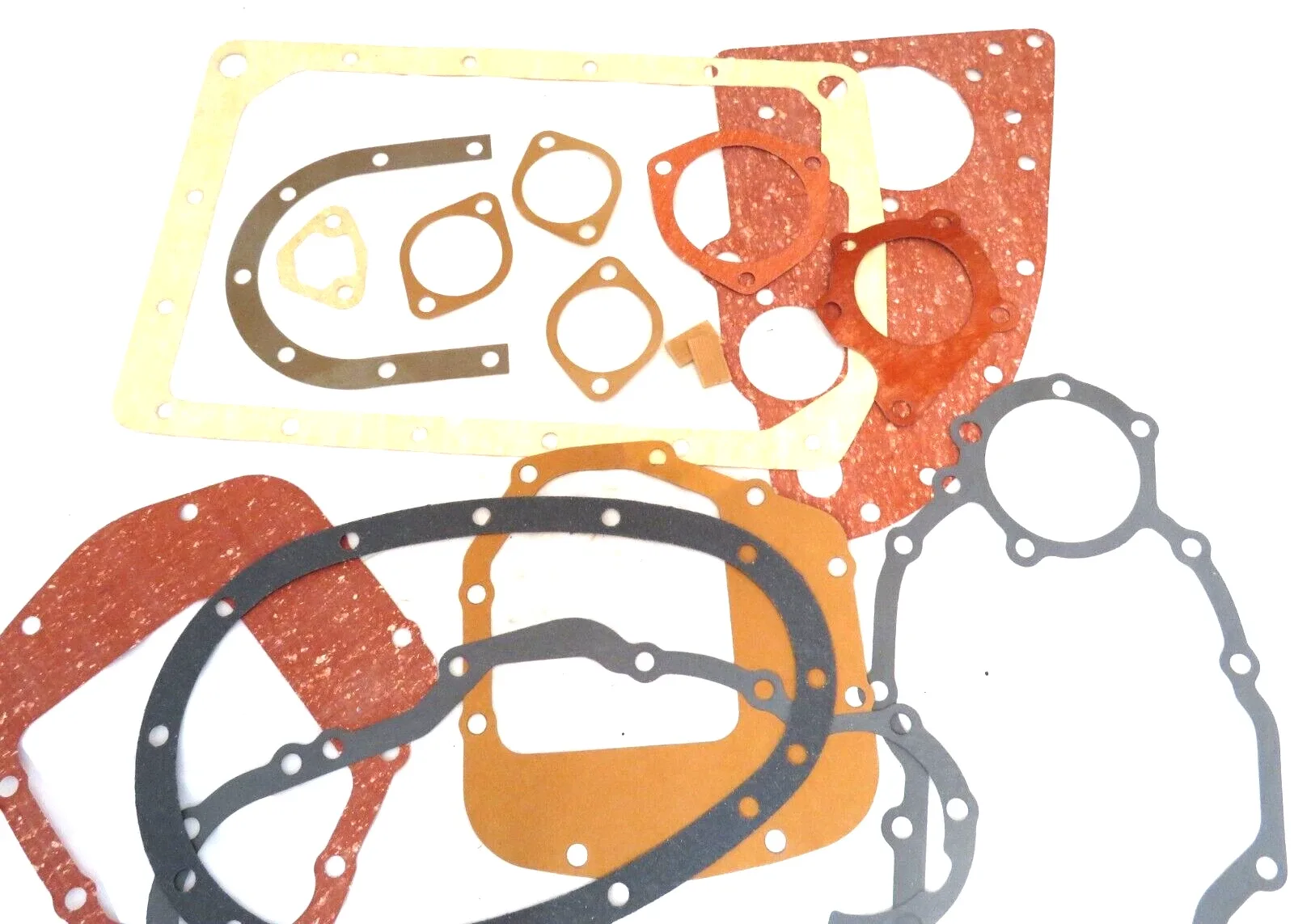 Triumph 1300 / 1300TC / 1500FWD Lower Engine Gasket Set EG090 image 3