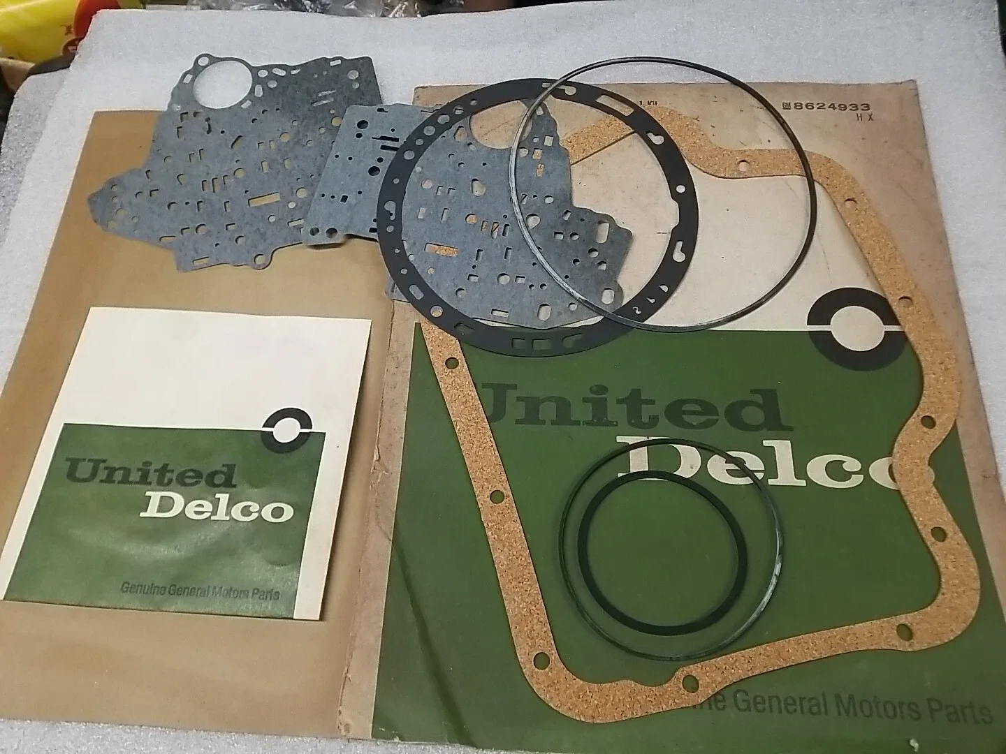 1965-1970 Camaro Chevelle Nova Corvette TH400 Transmission Gasket Set 8624933