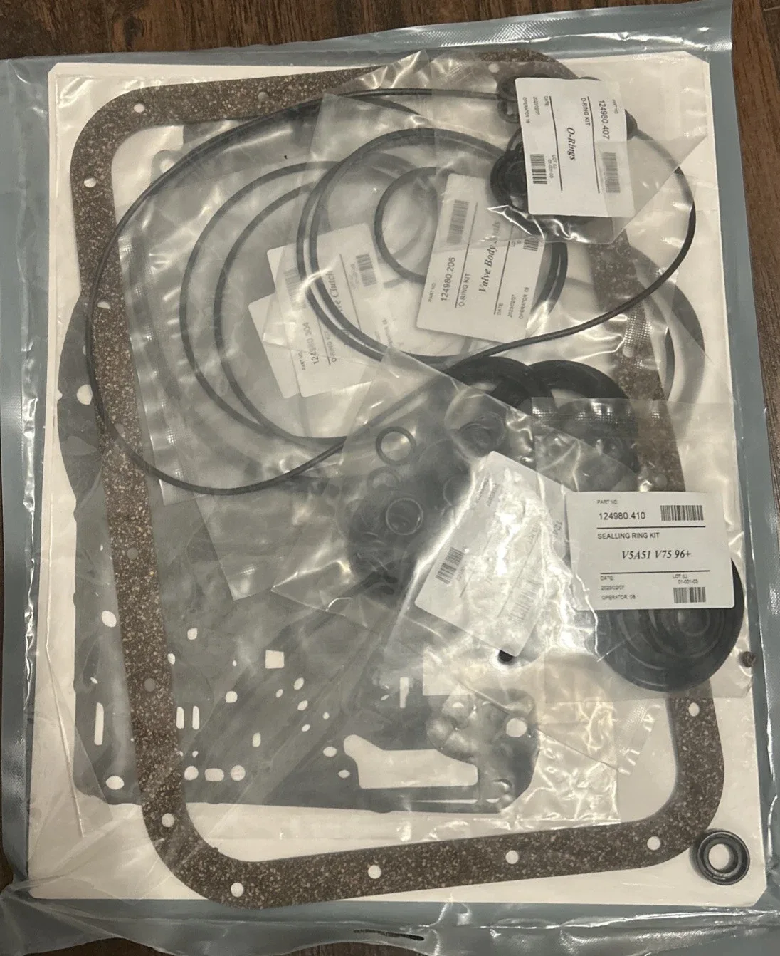 Transmission Overhaul Kit 12401D – R5A51 / V5A51 Automatic (STK) image 3