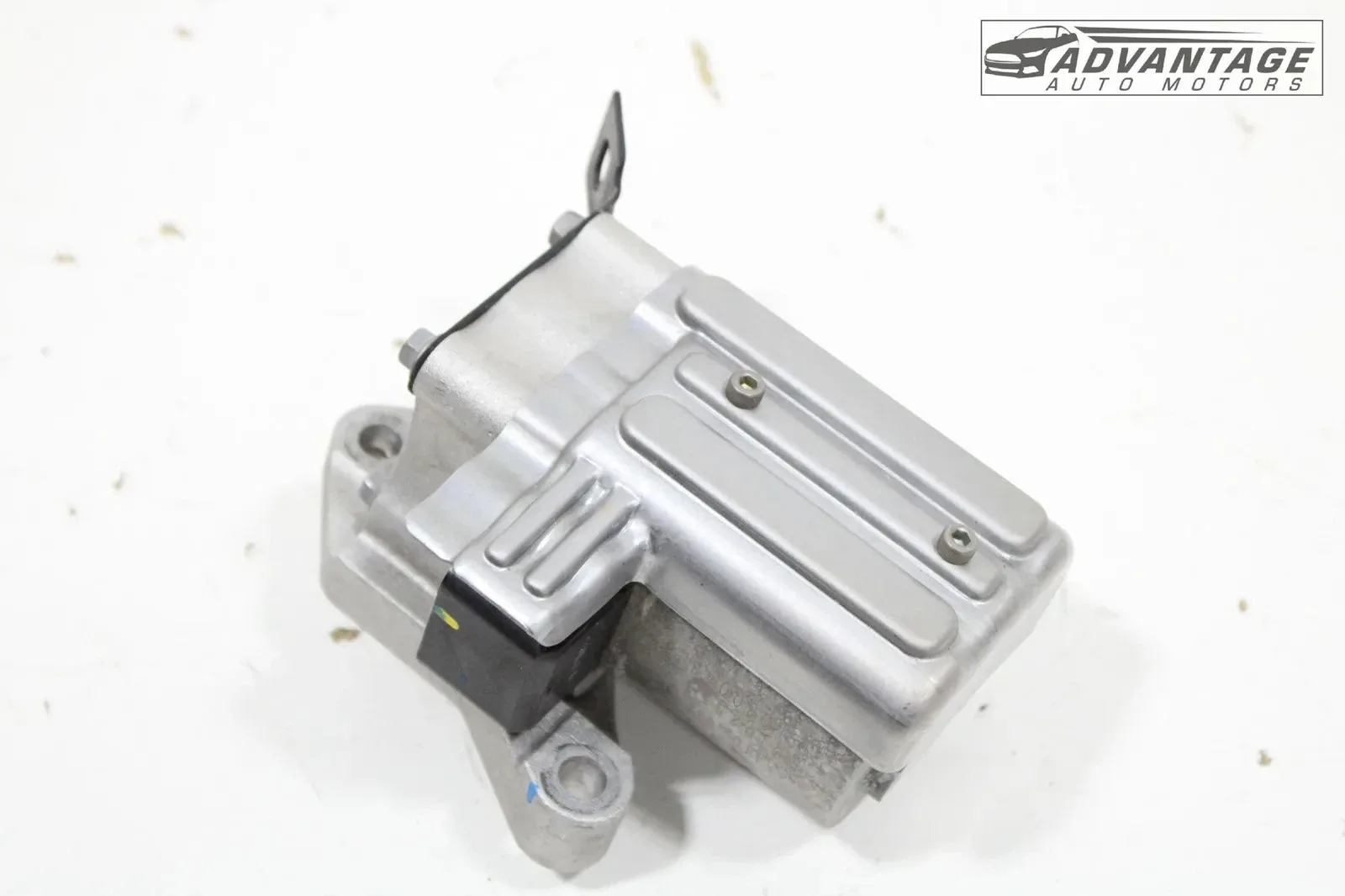 2018-2021 Kia Stinger AWD Electric Transmission Pump Actuator MPN 46110-47610 image 2