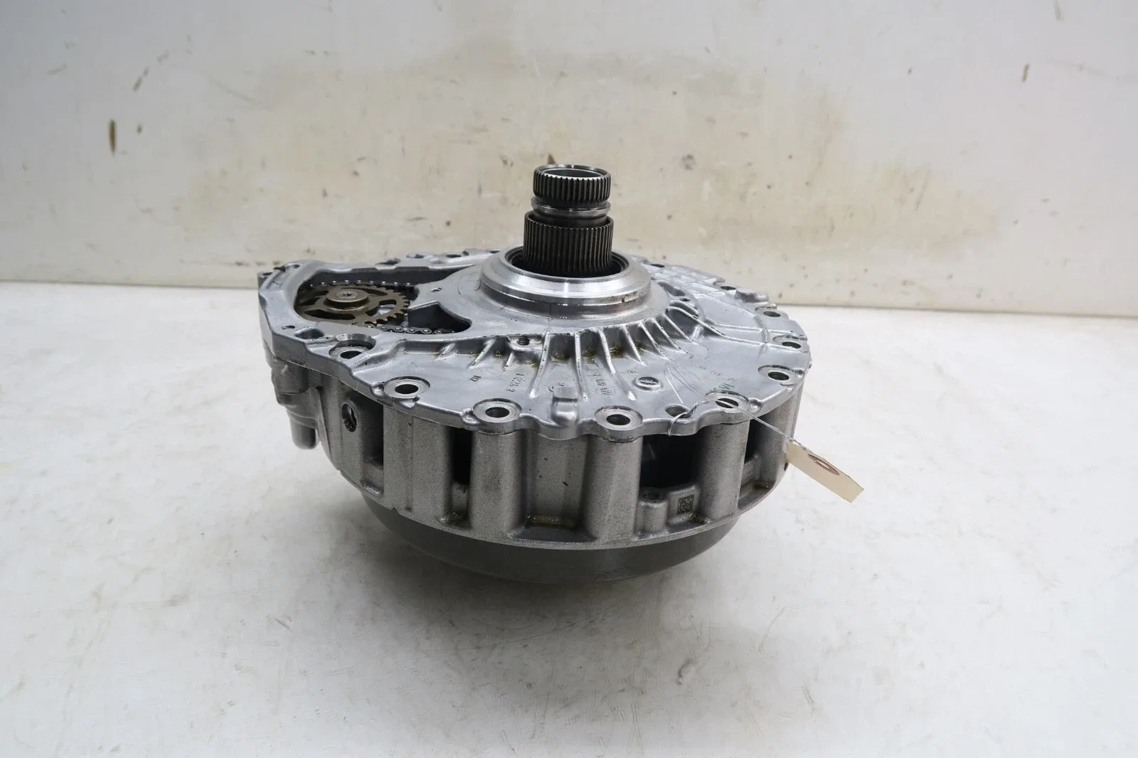 2011-2017 Audi A8L (D4) Automatic Transmission Oil Pump image 2