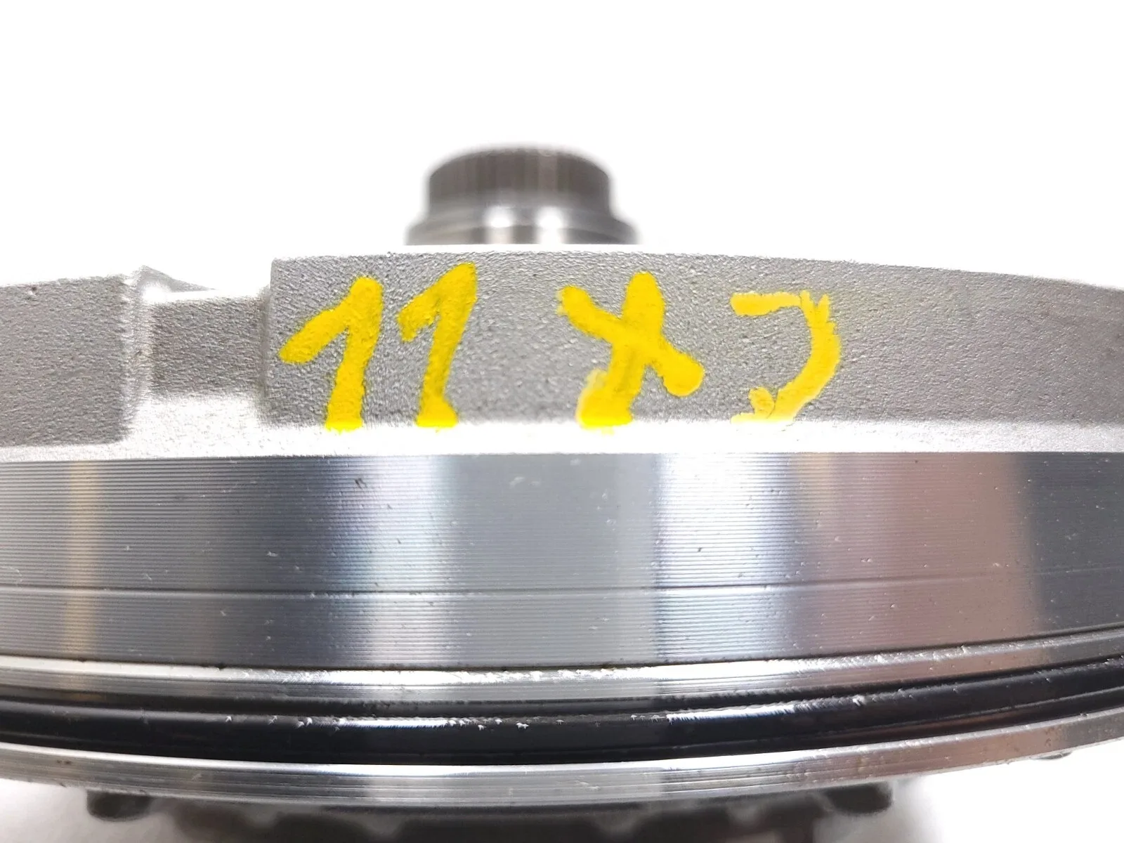 2011 Jaguar XJ Automatic Transmission Oil Pump C2D19587 image 2