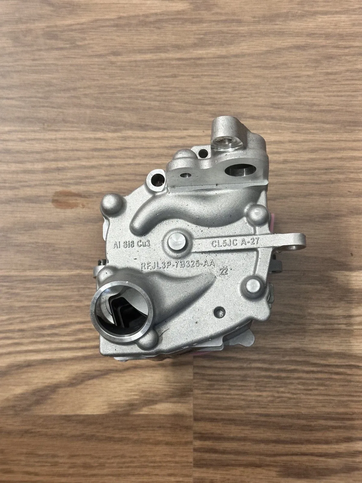 2021-2023 Ford F-150 10R80 Oil Pump RFJL3P-7B325-AA OEM image 2