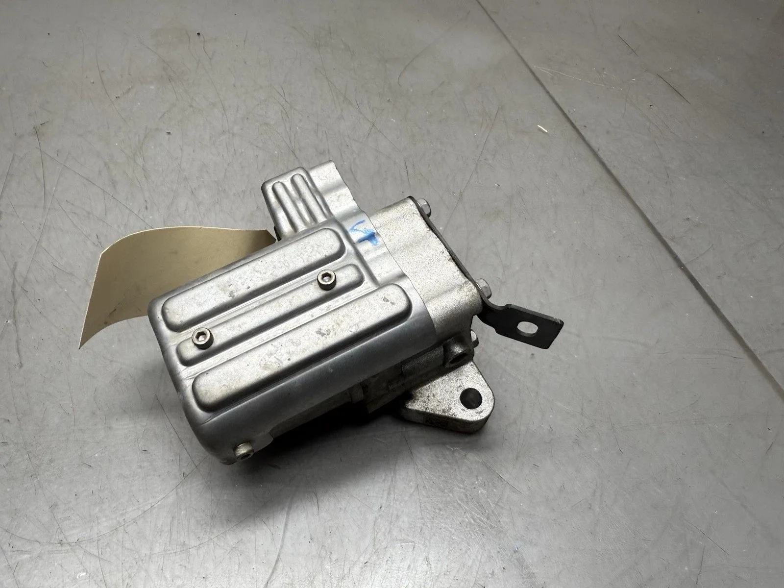 2018-2021 Kia Stinger 2.0L Electric Transmission Pump Actuator 46110-47610 image 4