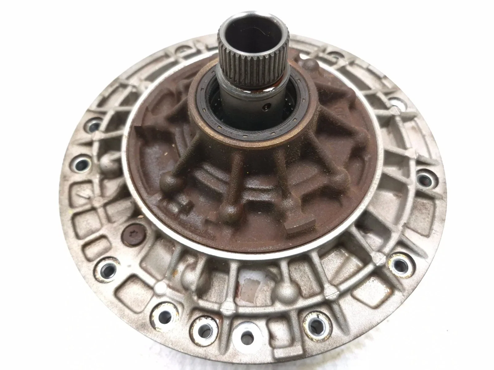 2008 Lincoln Navigator L Automatic Transmission Oil Pump MPN 1068410050 image 2