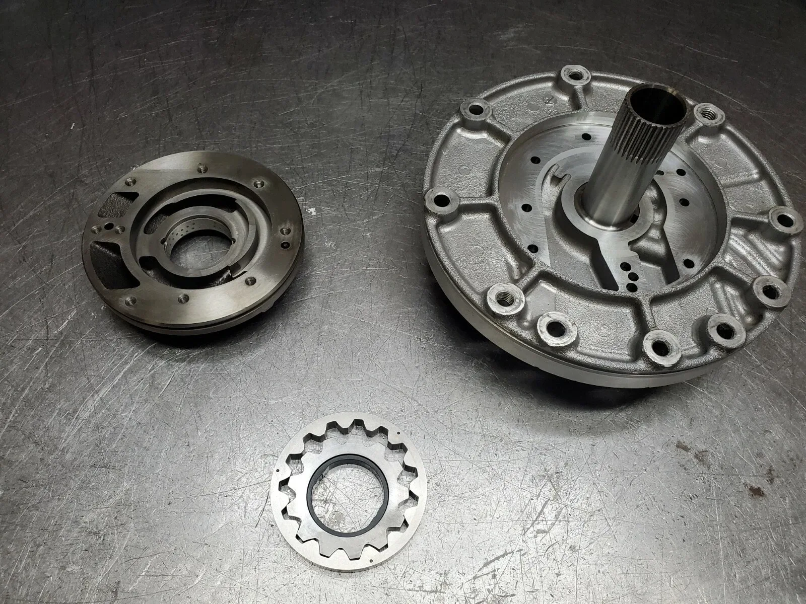2002+ Nissan 5-Speed Transmission Oil Pump RE5R05A image 3