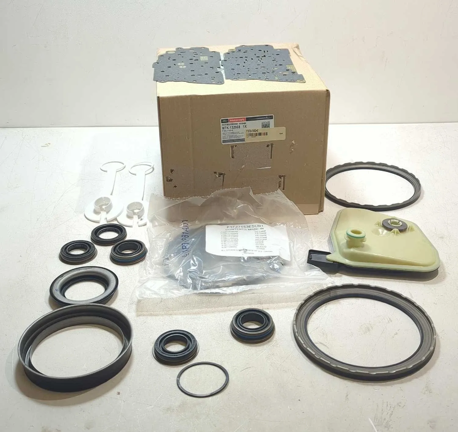 2018-2021 Ford EcoSport A/T Gasket Set F1FZ-7153-E
