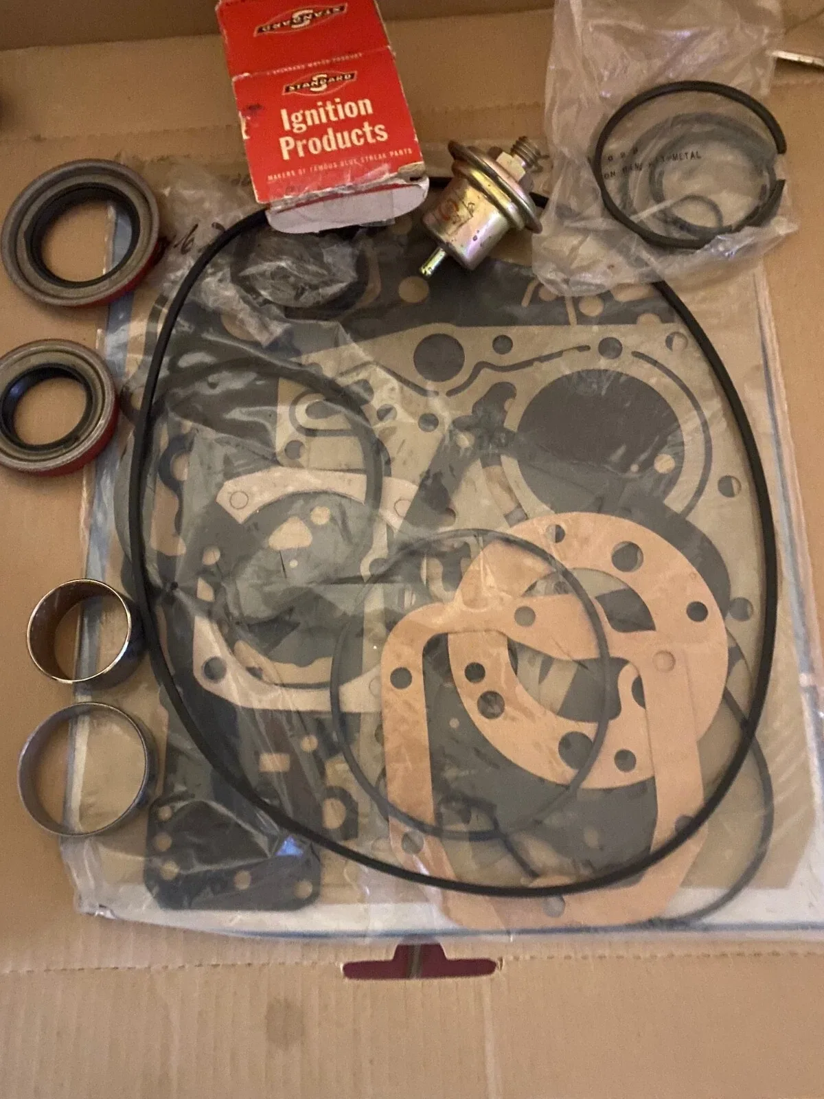 1958-1962 Powerglide Cast Iron Transmission Rebuilder's Gasket Kit - Detroit image 3