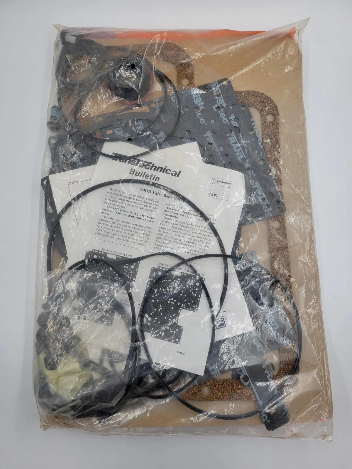 1989-1995 Ford E4OD Transmission Gasket & Seal Kit K73900 / 36002E image 2