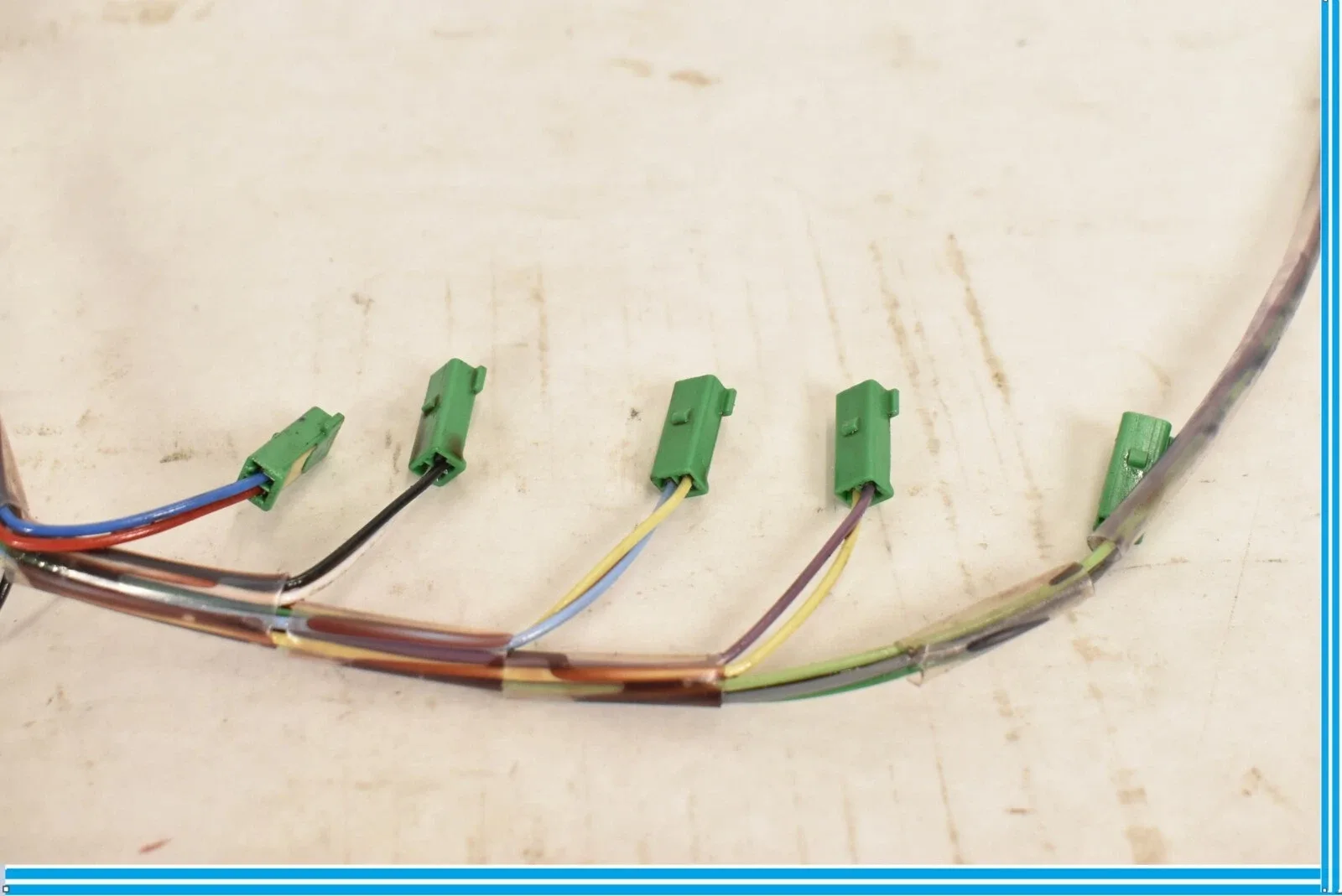 2008-2009 Porsche Cayenne (955/957) Transmission Valve Body Wiring image 3