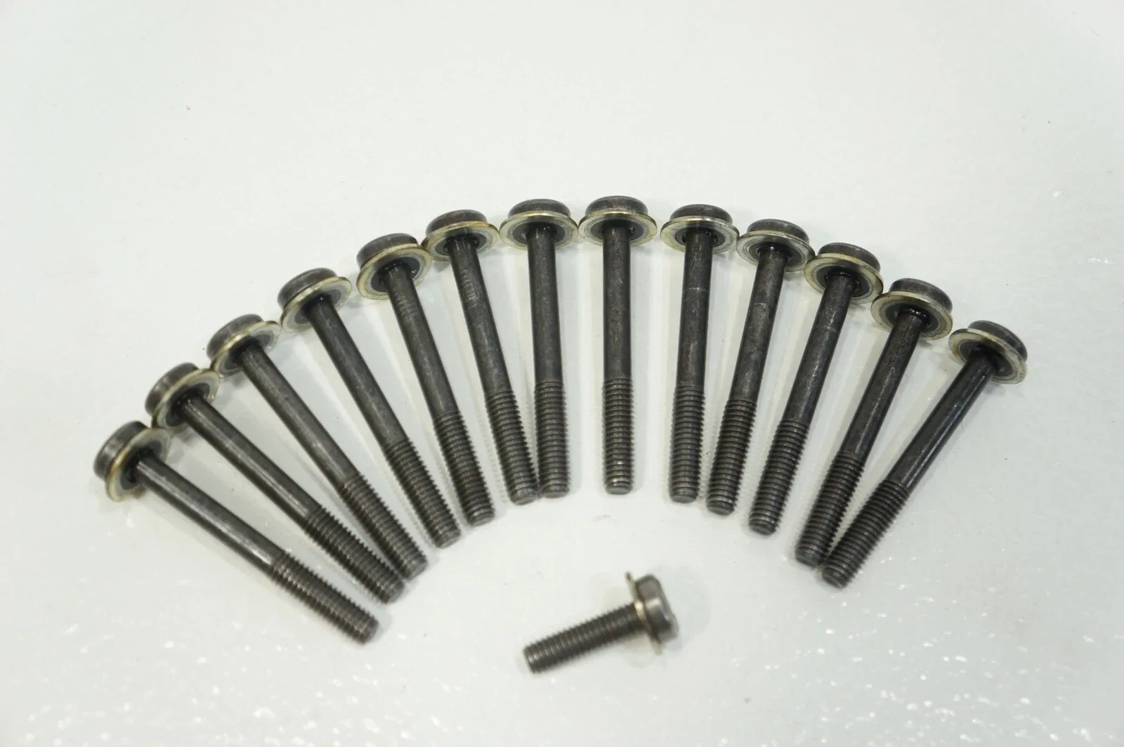 2012-2015 Jaguar XK/XKR/XKR-S (X150) Transmission Oil Pump Bolt Set — 14 pcs image 2