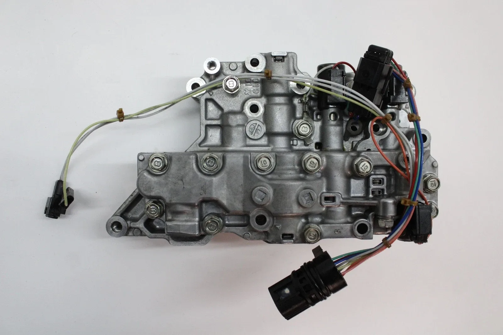 2015 Honda CR-V Transmission Valve Body OEM image 3