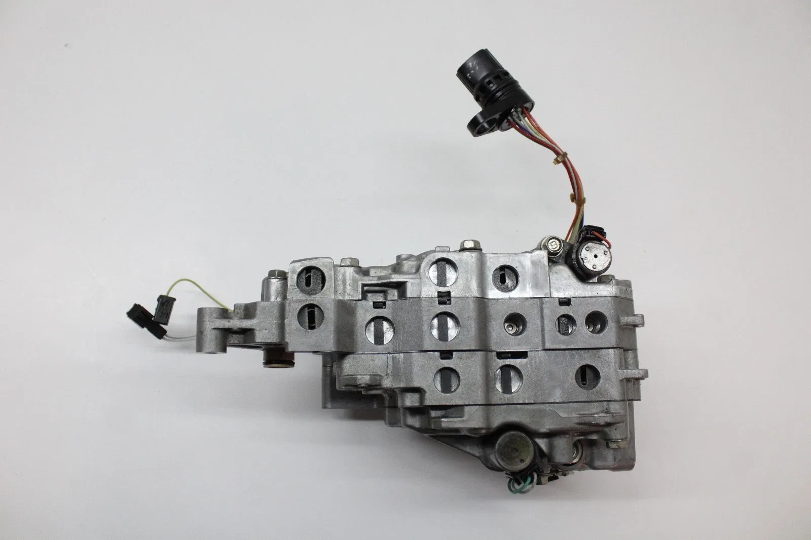 2015 Honda CR-V Transmission Valve Body OEM image 4