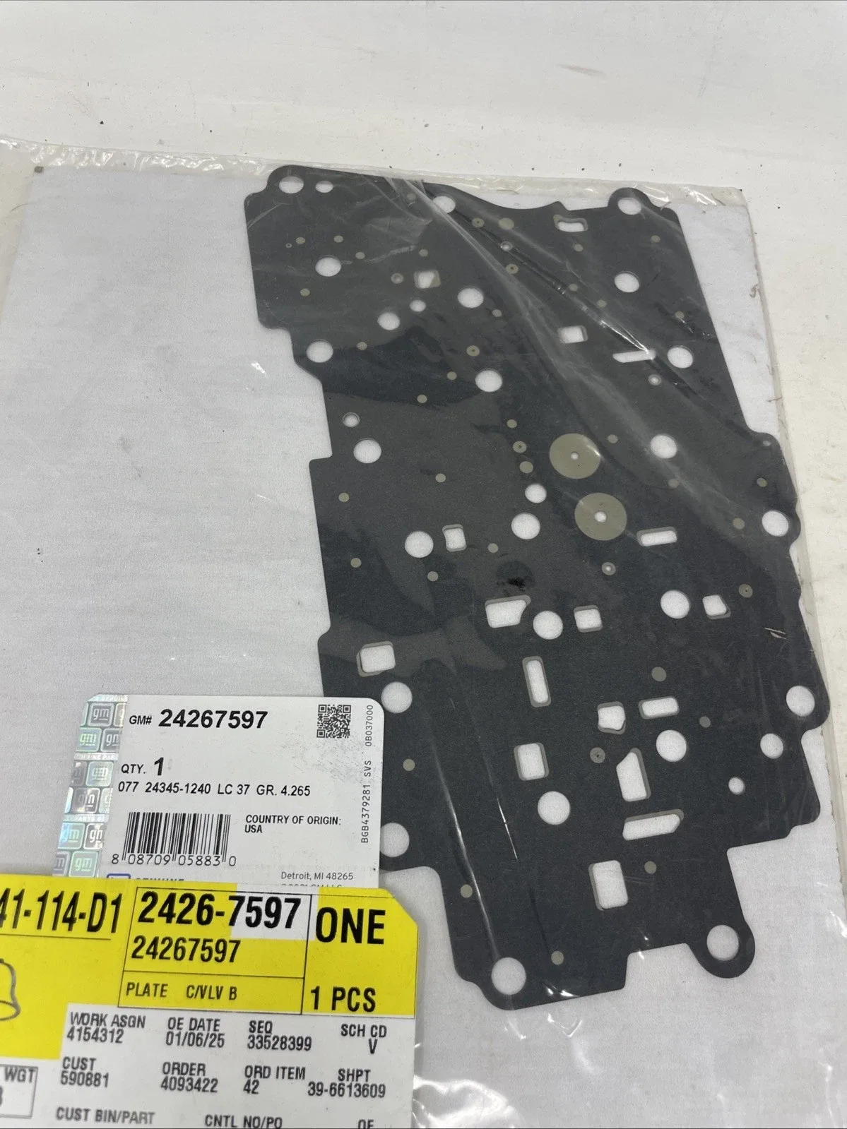 2019-2023 Chevrolet/Buick Valve Body Spacer Plate OEM 24267597