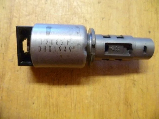Kia Huyndai Valve Body Transmission Shift Solenoid 120821DH01949 /OEM