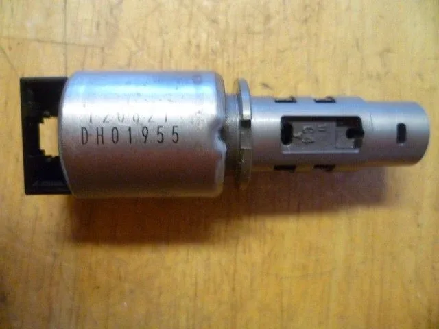 Kia Huyndai Valve Body Transmission Shift Solenoid 120821DH01955 /OEM