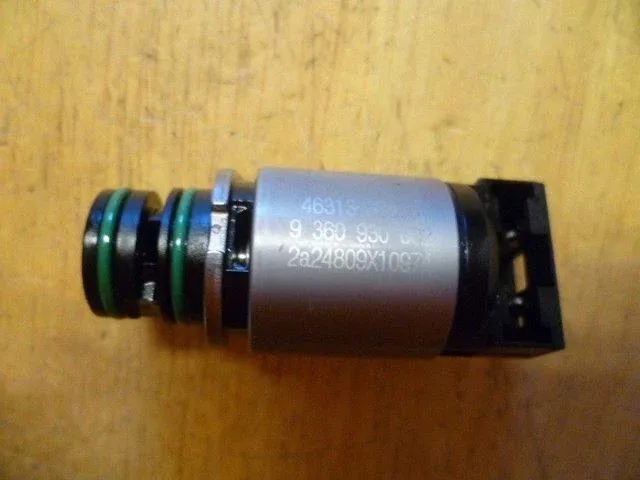 Kia Huyndai Valve Body Transmission Shift Solenoid 2a24809X10974 /OEM